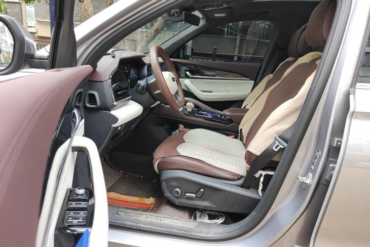 Used Geely Auto Monjaro L 2021 2.0TD High-Power Automatic All-Wheel Drive Luxury Version Driver Seat