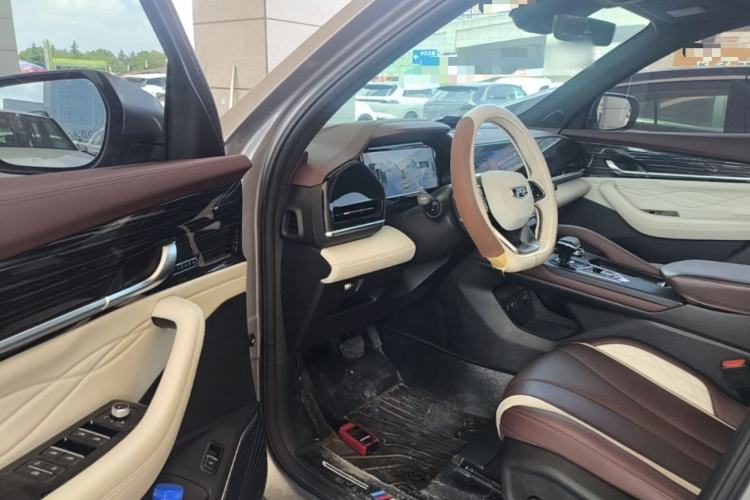 Used Geely Auto Monjaro L 2021 2.0TD DCT EVO Two-Wheel Drive Prestige Version Driver Seat