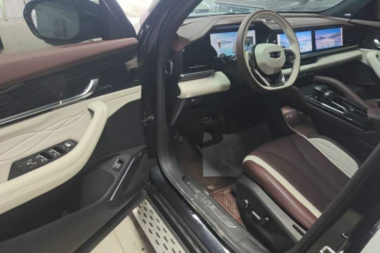 Used Geely Auto Monjaro L 2021 2.0TD DCT EVO Two-Wheel Drive Smart Luxury Version Driver Seat