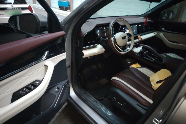 Used Geely Auto Monjaro L 2021 2.0TD High-Power Automatic All-Wheel Drive Luxury Version Driver Seat