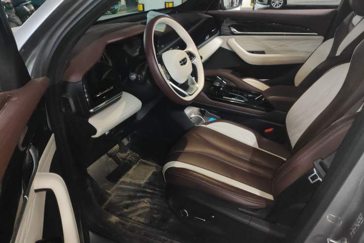 Used Geely Auto Monjaro L 2021 2.0TD DCT EVO Two-Wheel Drive Prestige Version Driver Seat