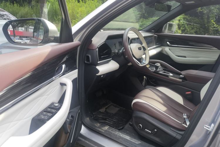 Used Geely Auto Monjaro L 2021 2.0TD High-Power Automatic All-Wheel Drive Luxury Version Driver Seat