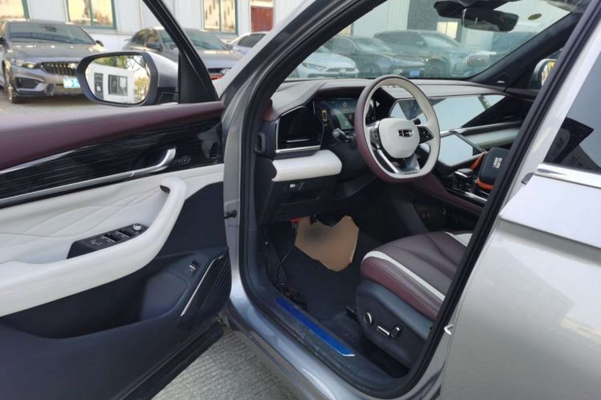 Used Geely Auto Monjaro L 2021 2.0TD High-Power Automatic All-Wheel-Drive Flagship Version Driver Seat
