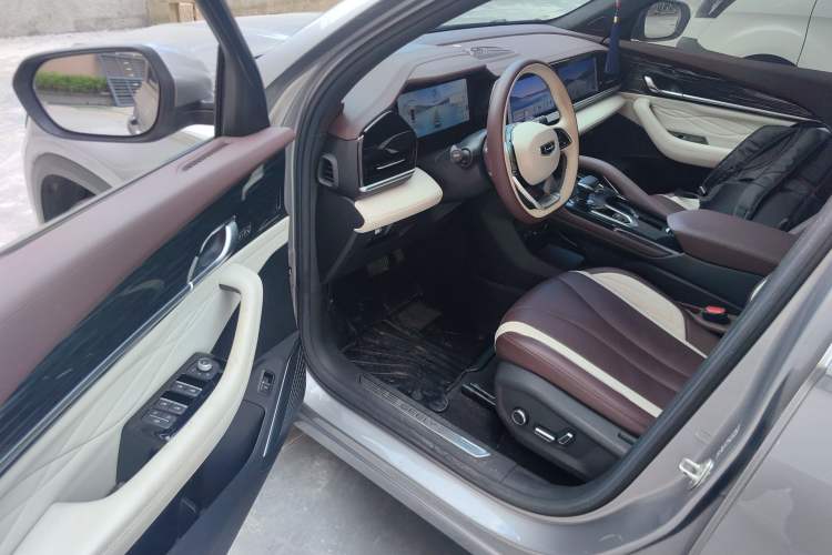 Used Geely Auto Monjaro L 2021 2.0TD DCT EVO Two-Wheel Drive Prestige Version Driver Seat
