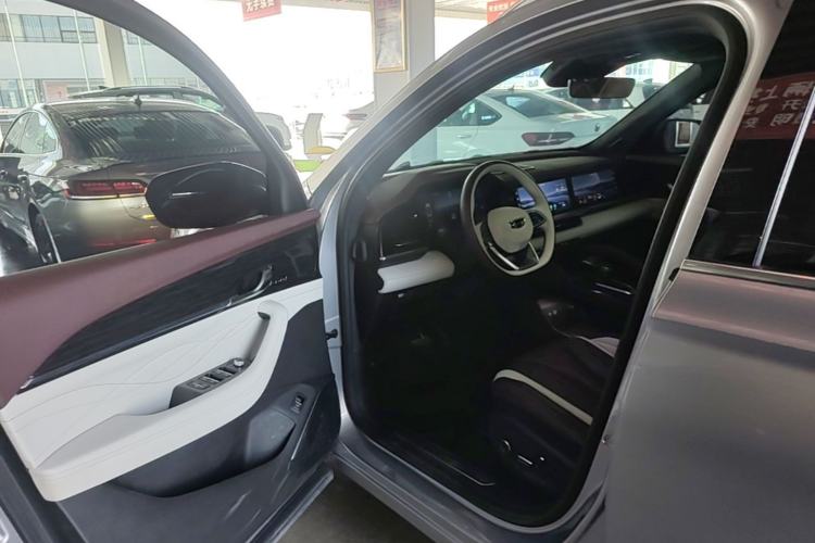 Used Geely Auto Monjaro L 2021 2.0TD DCT EVO Two-Wheel Drive Prestige Version Driver Seat