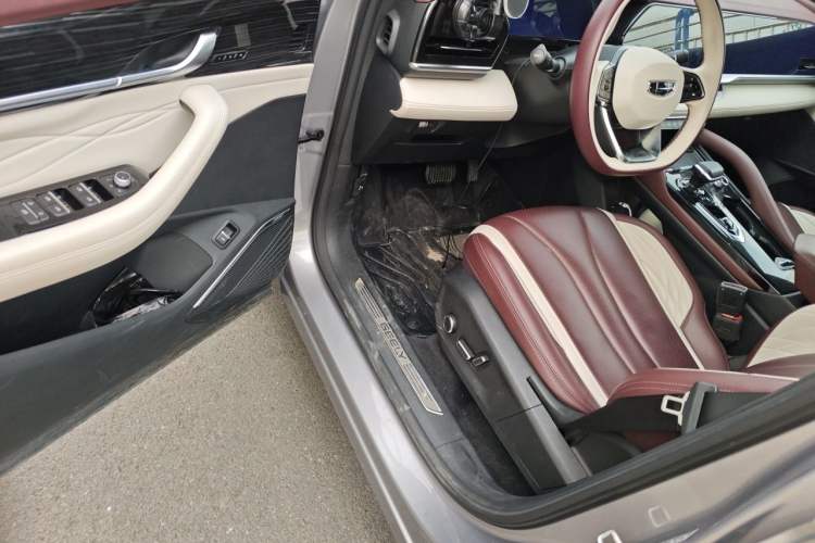 Used Geely Auto Monjaro L 2021 2.0TD DCT EVO Two-Wheel Drive Smart Luxury Version Driver Seat