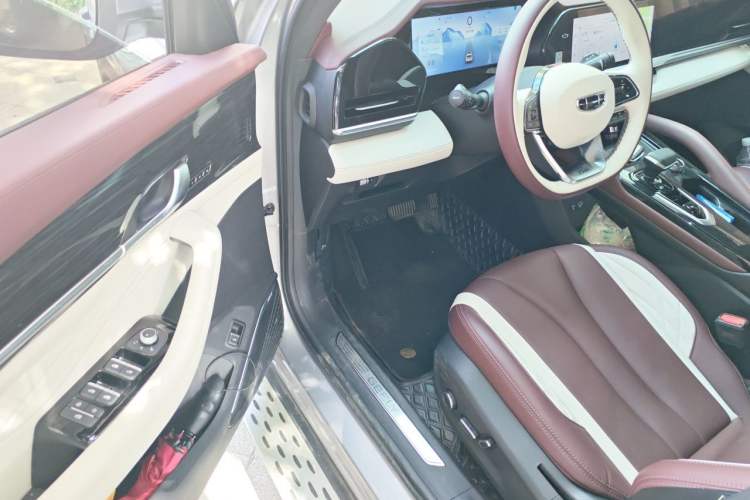 Used Geely Auto Monjaro L 2021 2.0TD DCT EVO Two-Wheel Drive Smart Luxury Version Driver Seat