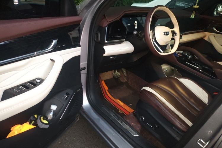 Used Geely Auto Monjaro L 2021 2.0TD High-Power Automatic All-Wheel Drive Luxury Version Driver Seat