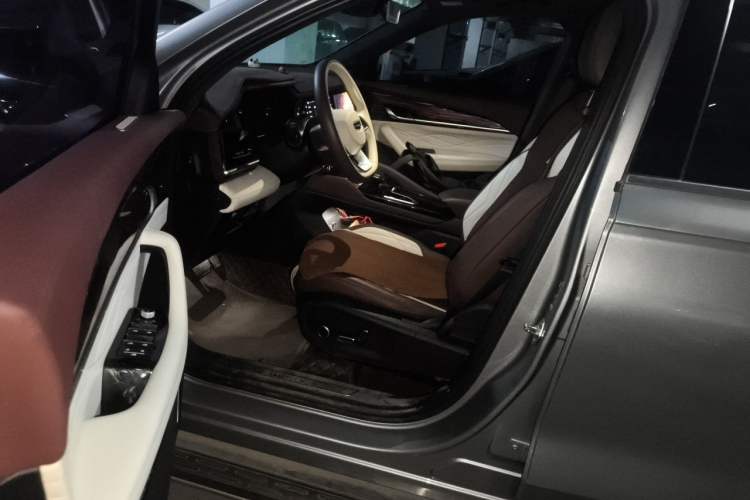 Used Geely Auto Monjaro L 2021 2.0TD DCT EVO Two-Wheel Drive Prestige Version Driver Seat