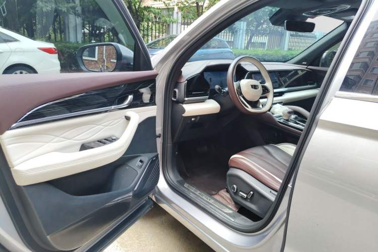 Used Geely Auto Monjaro L 2021 2.0TD High-Power Automatic All-Wheel-Drive Flagship Version Driver Seat