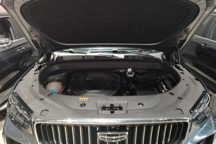 Used Geely Auto Monjaro L 2021 2.0TD DCT EVO Two-Wheel Drive Smart Luxury Version Engine Bay