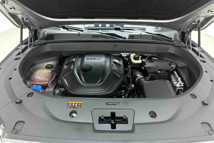 Used Geely Auto Monjaro L 2021 2.0TD DCT EVO Two-Wheel Drive Smart Luxury Version Engine Bay
