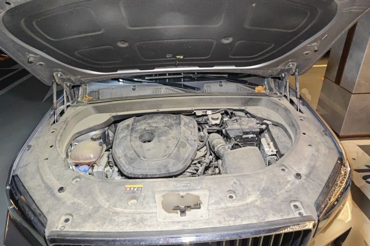 Used Geely Auto Monjaro L 2021 2.0TD DCT EVO Two-Wheel-Drive Flagship Version Engine Bay