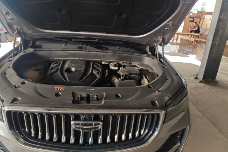 Used Geely Auto Monjaro L 2021 2.0TD DCT EVO Two-Wheel Drive Smart Luxury Version Engine Bay Left