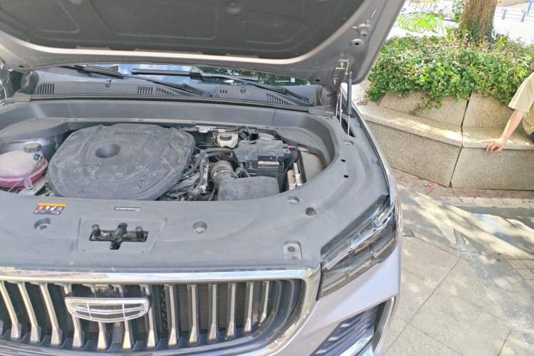 Used Geely Auto Monjaro L 2021 2.0TD DCT EVO Two-Wheel Drive Smart Luxury Version Engine Bay Left