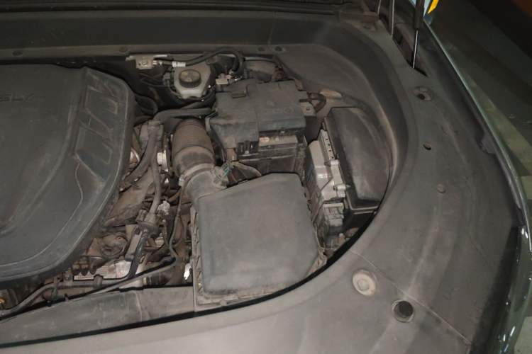 Used Geely Auto Monjaro L 2021 2.0TD DCT EVO Two-Wheel Drive Smart Luxury Version Engine Bay Left