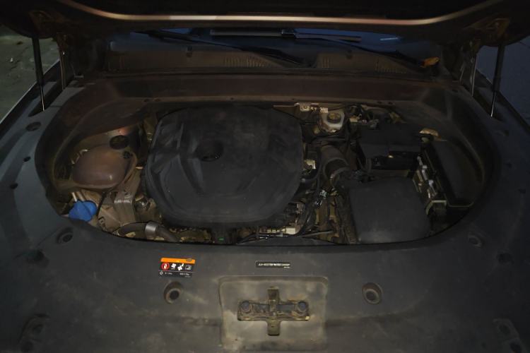 Used Geely Auto Monjaro L 2021 2.0TD High-Power Automatic All-Wheel Drive Luxury Version Engine Bay