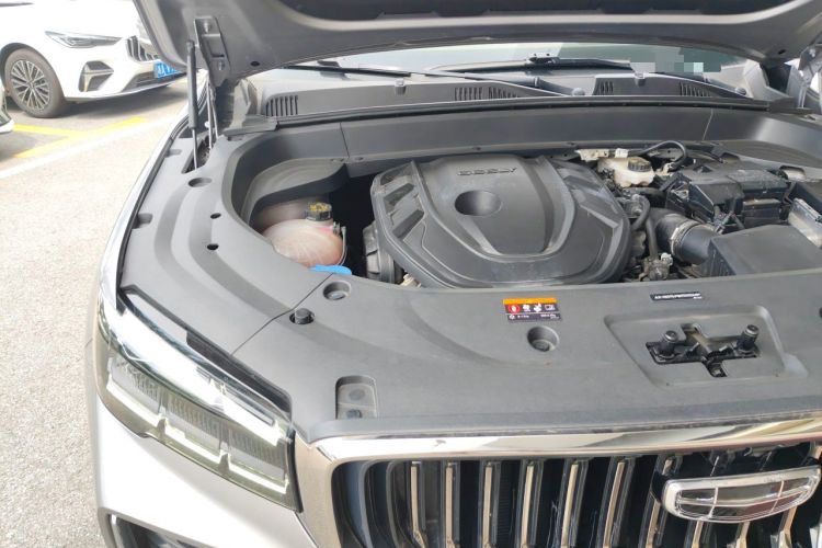 Used Geely Auto Monjaro L 2021 2.0TD DCT EVO Two-Wheel-Drive Flagship Version Engine Bay Right