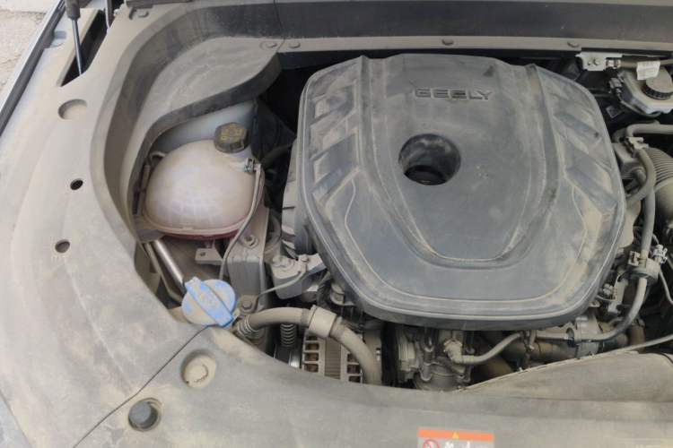 Used Geely Auto Monjaro L 2021 2.0TD DCT EVO Two-Wheel Drive Prestige Version Engine Bay Right