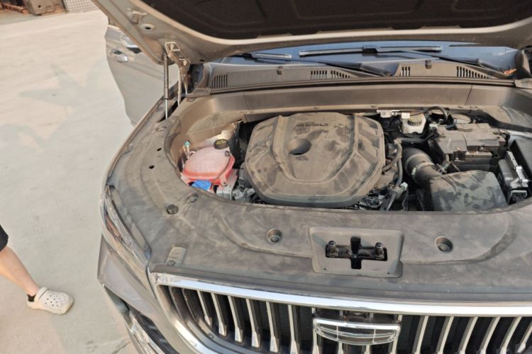 Used Geely Auto Monjaro L 2021 2.0TD DCT EVO Two-Wheel Drive Smart Luxury Version Engine Bay Right