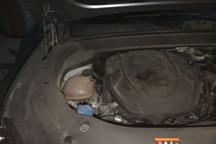 Used Geely Auto Monjaro L 2021 2.0TD DCT EVO Two-Wheel Drive Smart Luxury Version Engine Bay Right