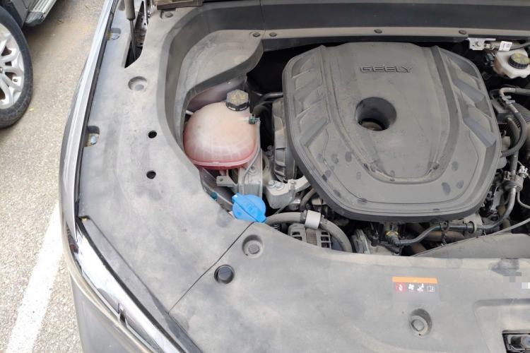 Used Geely Auto Monjaro L 2021 2.0TD High-Power Automatic All-Wheel-Drive Flagship Version Engine Bay Right