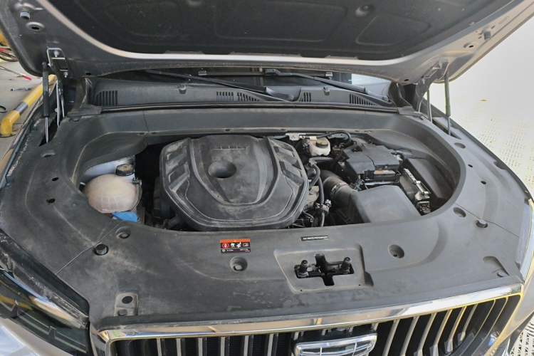 Used Geely Auto Monjaro L 2021 2.0TD DCT EVO Two-Wheel Drive Prestige Version Engine Bay