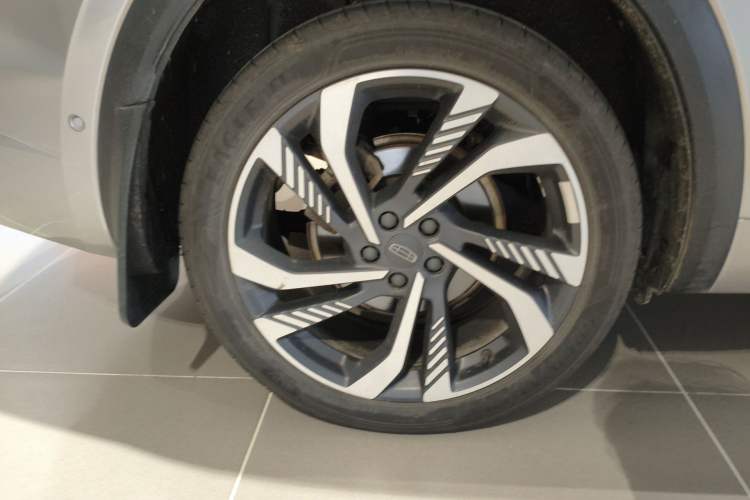 Used Geely Auto Monjaro L 2021 2.0TD DCT EVO Two-Wheel Drive Smart Luxury Version Exterior 5
