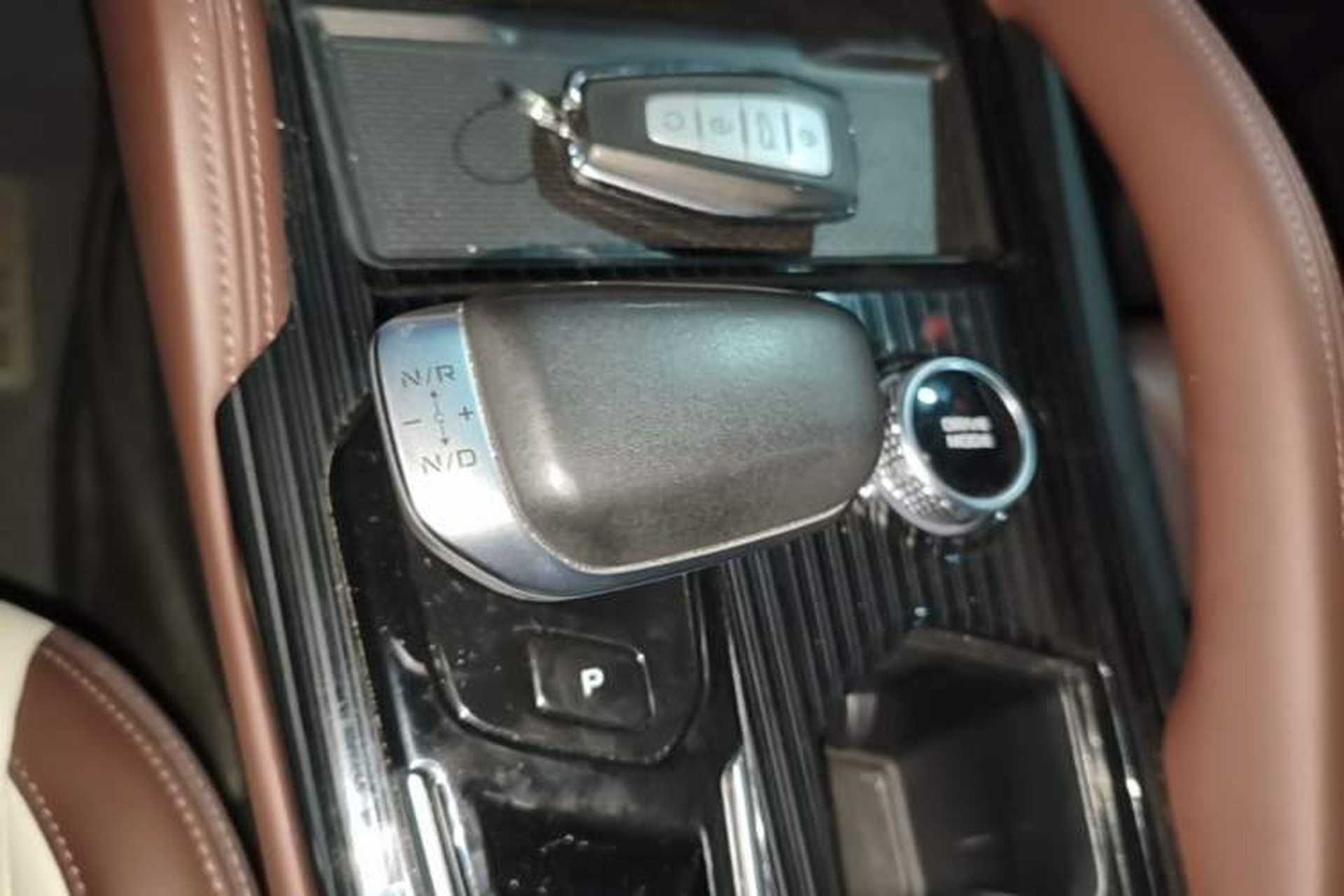 Used Geely Auto Monjaro L 2021 2.0TD DCT EVO Two-Wheel Drive Smart Luxury Version Gear Lever