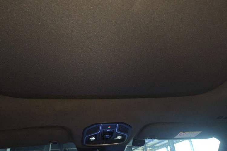 Used Geely Auto Monjaro L 2021 2.0TD DCT EVO Two-Wheel Drive Smart Luxury Version Headliner