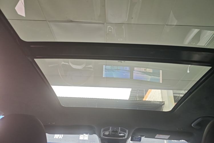 Used Geely Auto Monjaro L 2021 2.0TD DCT EVO Two-Wheel Drive Smart Luxury Version Headliner