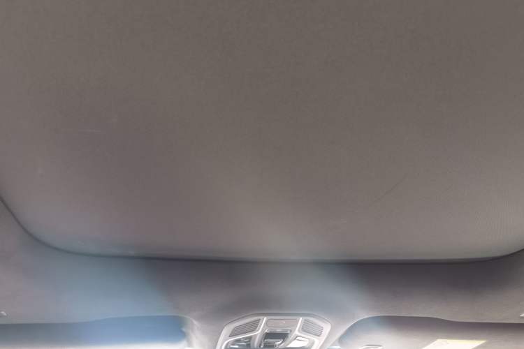 Used Geely Auto Monjaro L 2021 2.0TD DCT EVO Two-Wheel Drive Smart Luxury Version Headliner