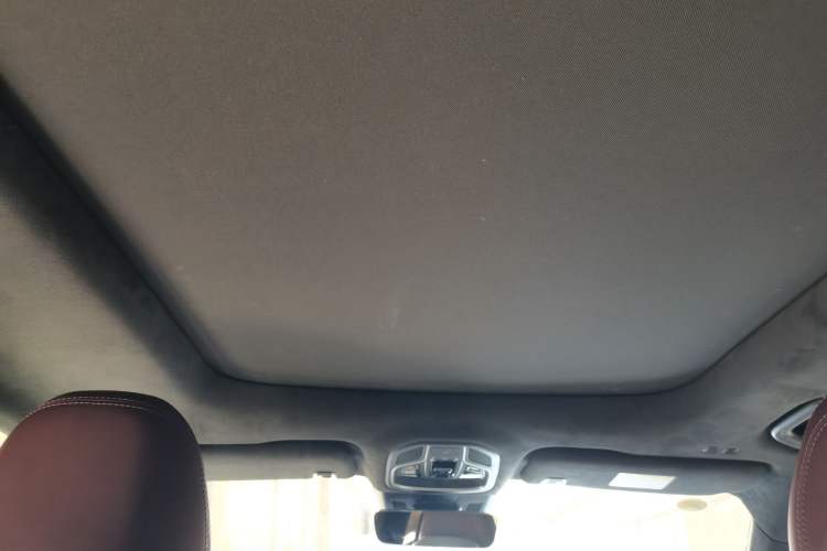 Used Geely Auto Monjaro L 2021 2.0TD DCT EVO Two-Wheel Drive Smart Luxury Version Headliner