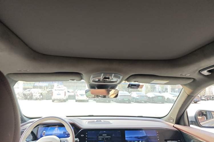 Used Geely Auto Monjaro L 2021 2.0TD DCT EVO Two-Wheel Drive Smart Luxury Version Headliner