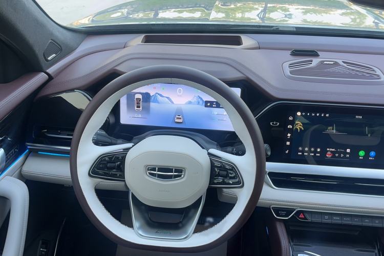 Used Geely Auto Monjaro L 2021 2.0TD DCT EVO Two-Wheel-Drive Flagship Version Instrument Cluster