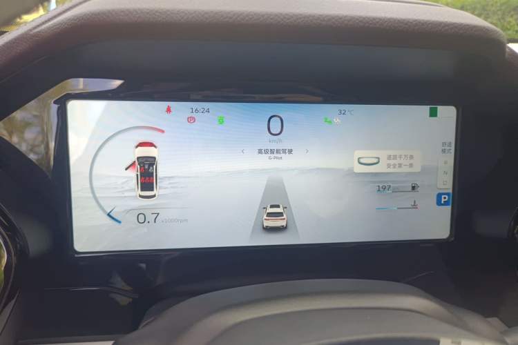 Used Geely Auto Monjaro L 2021 2.0TD DCT EVO Two-Wheel Drive Smart Luxury Version Instrument Cluster