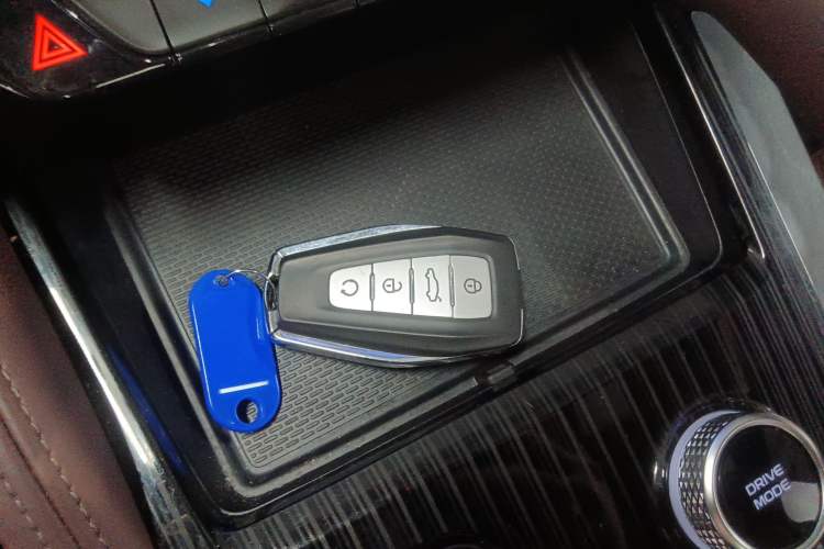 Used Geely Auto Monjaro L 2021 2.0TD DCT EVO Two-Wheel Drive Prestige Version Interior 1