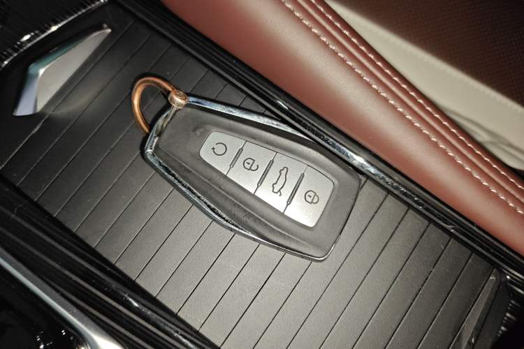 Used Geely Auto Monjaro L 2021 2.0TD DCT EVO Two-Wheel Drive Prestige Version Interior 1
