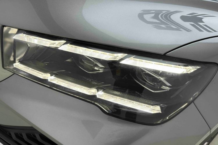 Used Geely Auto Monjaro L 2021 2.0TD DCT EVO Two-Wheel Drive Smart Luxury Version Left Front Headlight
