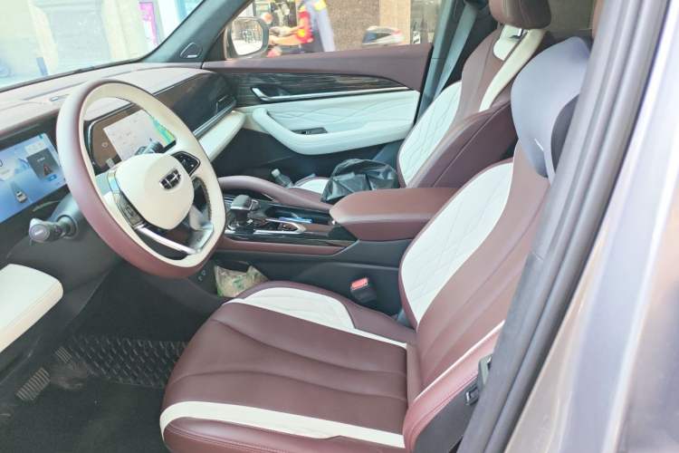 Used Geely Auto Monjaro L 2021 2.0TD DCT EVO Two-Wheel Drive Smart Luxury Version Left Front Seat