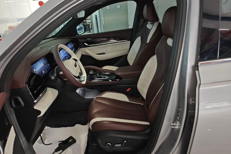 Used Geely Auto Monjaro L 2021 2.0TD DCT EVO Two-Wheel Drive Prestige Version Left Front Seat