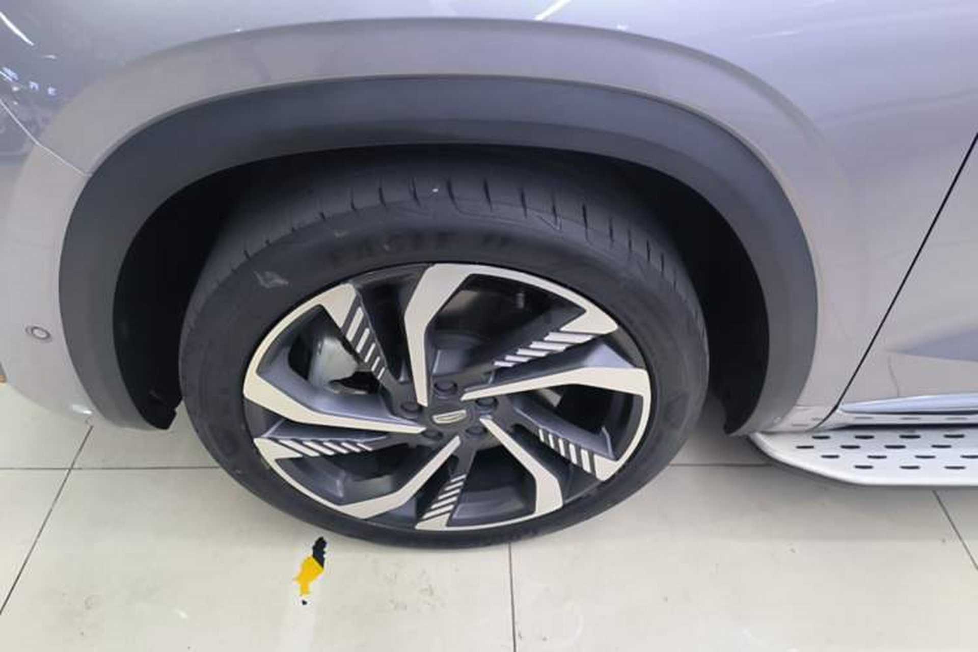 Used Geely Auto Monjaro L 2021 2.0TD High-Power Automatic All-Wheel-Drive Flagship Version Left Front Wheel Hub