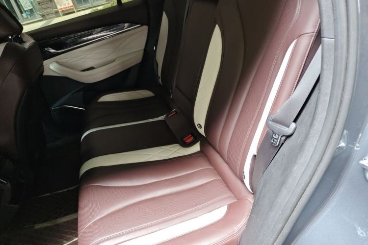 Used Geely Auto Monjaro L 2021 2.0TD High-Power Automatic All-Wheel-Drive Flagship Version Left Rear Seat