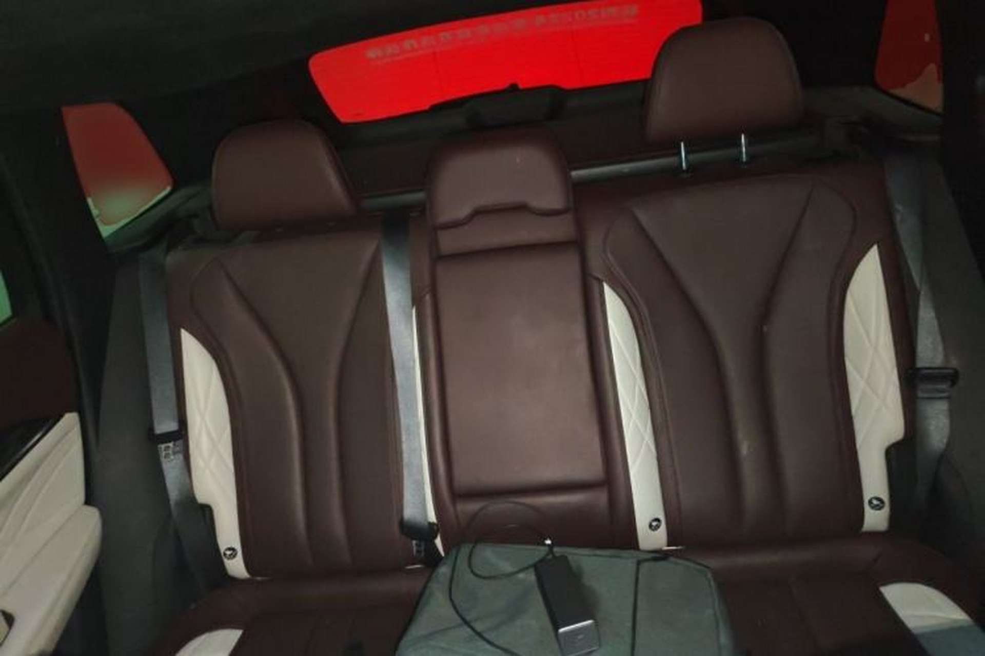 Used Geely Auto Monjaro L 2021 2.0TD DCT EVO Two-Wheel Drive Smart Luxury Version Left Rear Seat