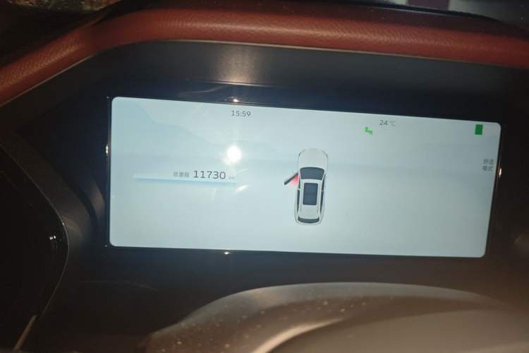 Used Geely Auto Monjaro L 2021 2.0TD DCT EVO Two-Wheel Drive Smart Luxury Version Odometer Close Up