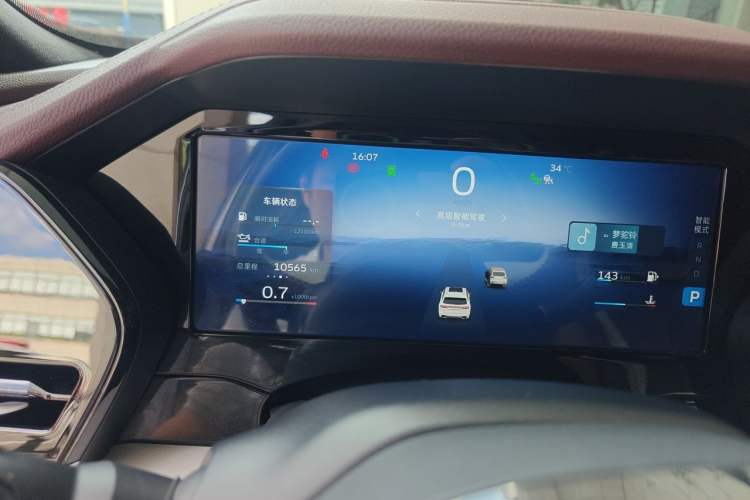 Used Geely Auto Monjaro L 2021 2.0TD DCT EVO Two-Wheel Drive Smart Luxury Version Odometer Close Up