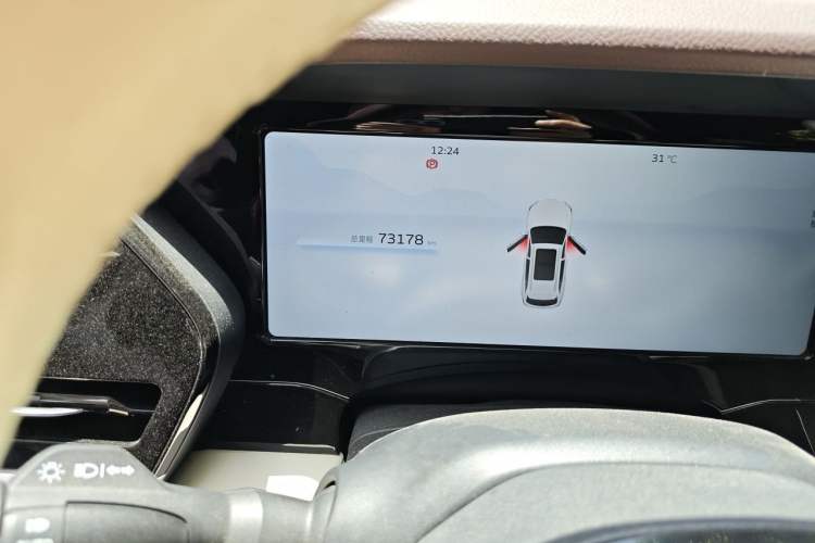 Used Geely Auto Monjaro L 2021 2.0TD DCT EVO Two-Wheel Drive Prestige Version Odometer Close Up