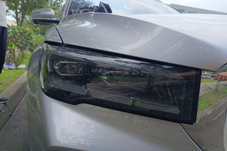 Used Geely Auto Monjaro L 2021 2.0TD DCT EVO Two-Wheel Drive Smart Luxury Version Right Front Headlight