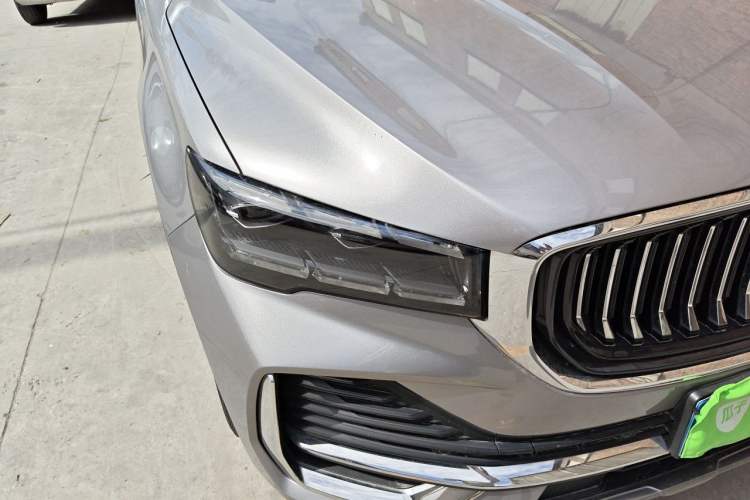 Used Geely Auto Monjaro L 2021 2.0TD DCT EVO Two-Wheel Drive Prestige Version Right Front Headlight