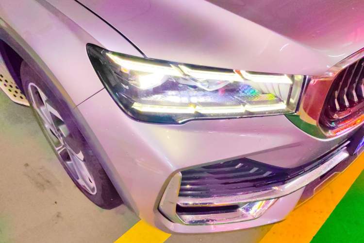 Used Geely Auto Monjaro L 2021 2.0TD DCT EVO Two-Wheel Drive Prestige Version Right Front Headlight
